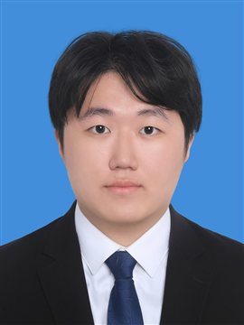袁权照片